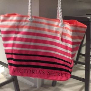 NWT beach tote bag